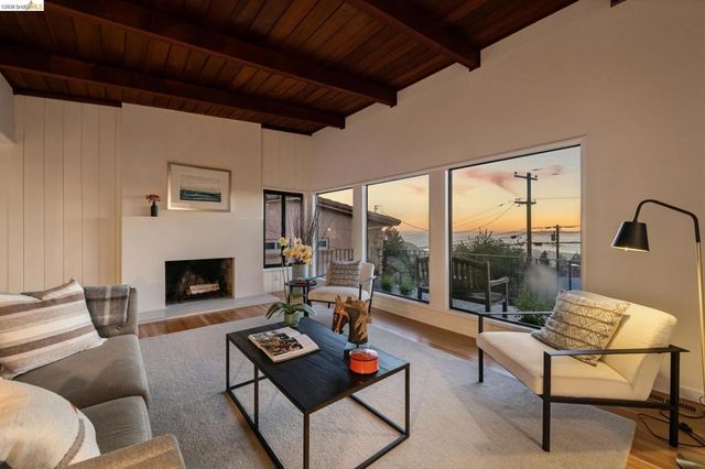 42 Cowper Ave, Kensington, CA 94707