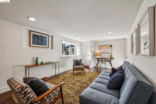 42 Cowper Ave, Kensington, CA 94707