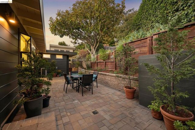 42 Cowper Ave, Kensington, CA 94707