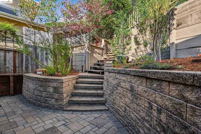 42 Cowper Ave, Kensington, CA 94707