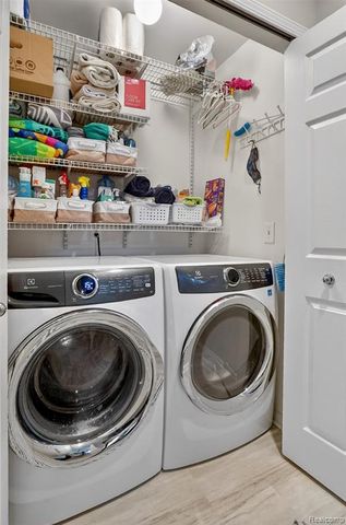 143 E Bay Drive, Walled Lake, MI 48390