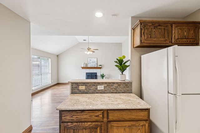 627 Lakewood Drive, Allen, TX 75002