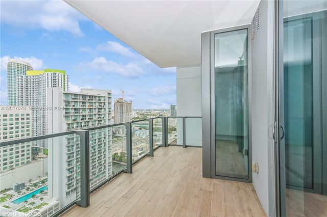 88 SW 7th St 2508, Miami, FL 33130