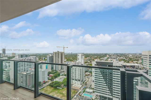 88 SW 7th St 2508, Miami, FL 33130