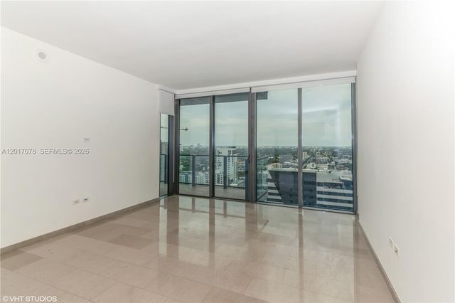 88 SW 7th St 2508, Miami, FL 33130