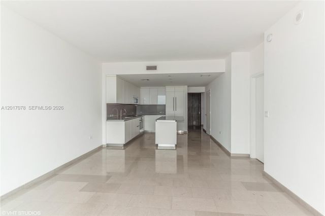 88 SW 7th St 2508, Miami, FL 33130