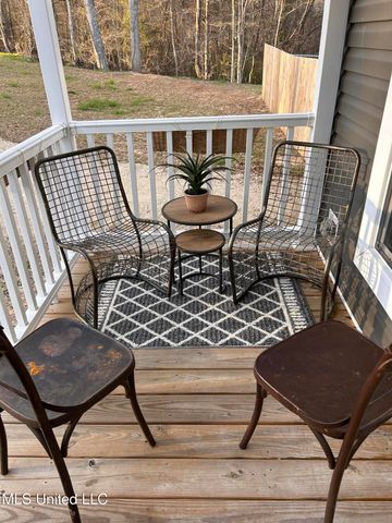 825 Riley Road, Vicksburg, MS 39183