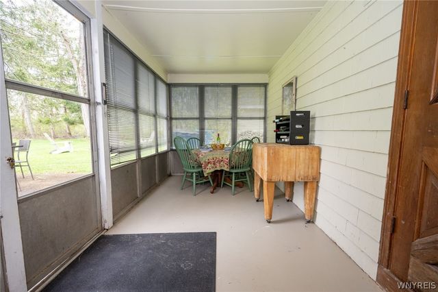 15 South Lane, Evans, NY 14006