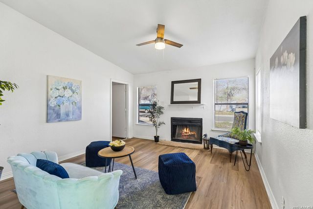 4001 colonial sun, San Antonio, TX 78244