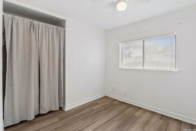 4001 colonial sun, San Antonio, TX 78244