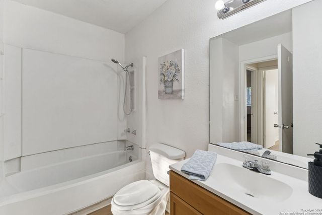 4001 colonial sun, San Antonio, TX 78244