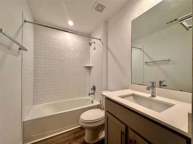 7719 Suffolk Valley Lane, Rosharon, TX 77583