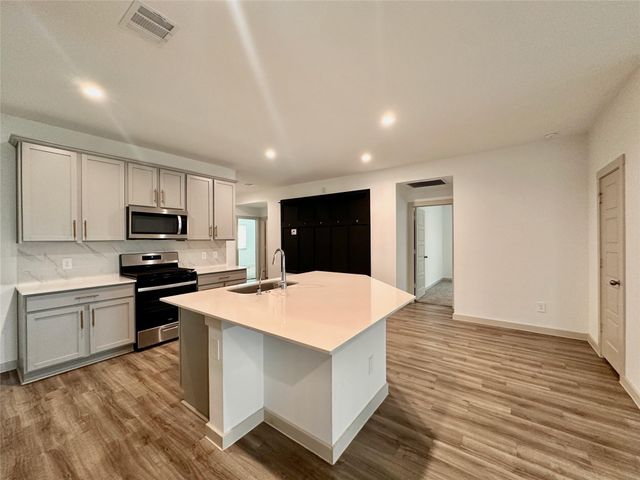 7719 Suffolk Valley Lane, Rosharon, TX 77583