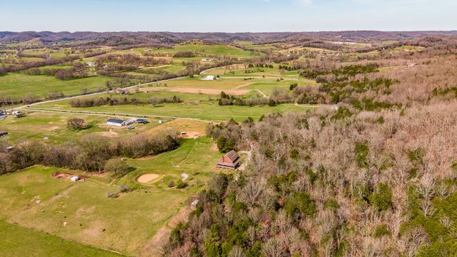 1705 Highway 141, N, Hartsville, TN 37074