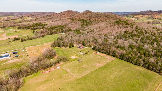 1705 Highway 141, N, Hartsville, TN 37074