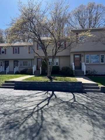 152 E Bacon St D2, Plainville, MA 02762