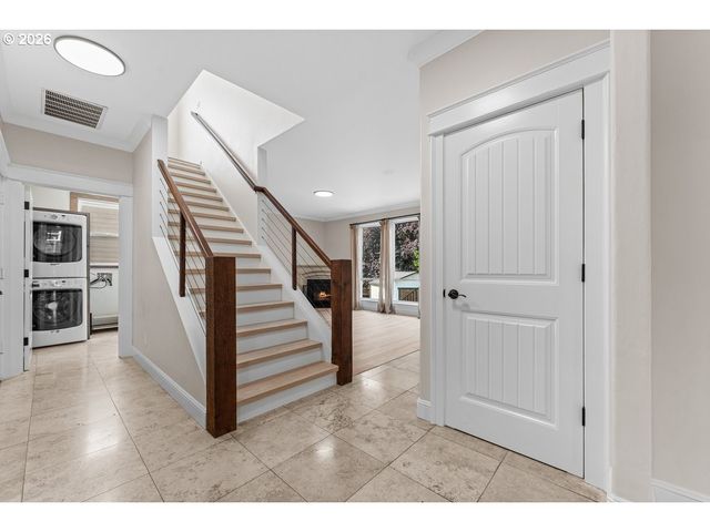 1485 Se IRONWOOD Ln, Gresham, OR 97080