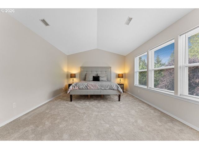1485 Se IRONWOOD Ln, Gresham, OR 97080