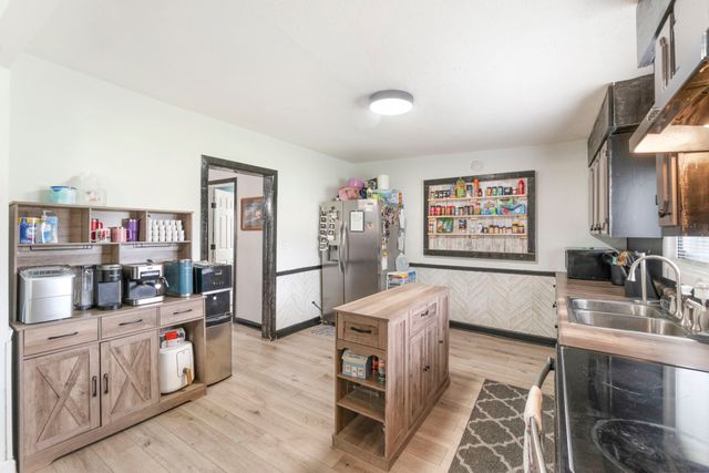 803 W Nevada Street, Marshalltown, IA 50158
