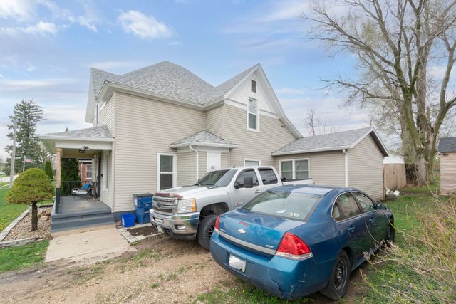 803 W Nevada Street, Marshalltown, IA 50158