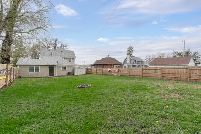 803 W Nevada Street, Marshalltown, IA 50158