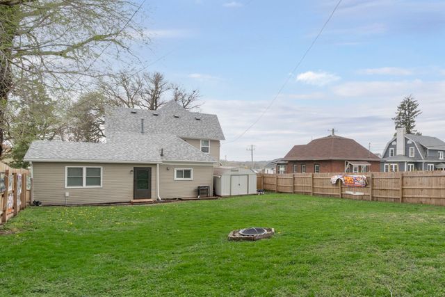 803 W Nevada Street, Marshalltown, IA 50158