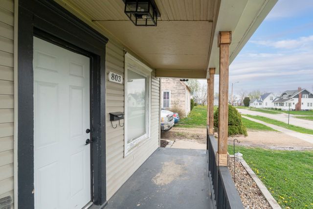 803 W Nevada Street, Marshalltown, IA 50158