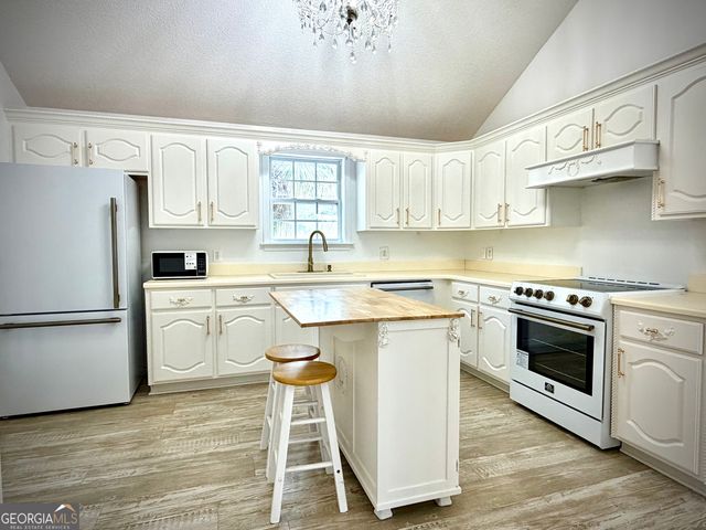 420 Us Highway 319 S, Wrightsville, GA 31096