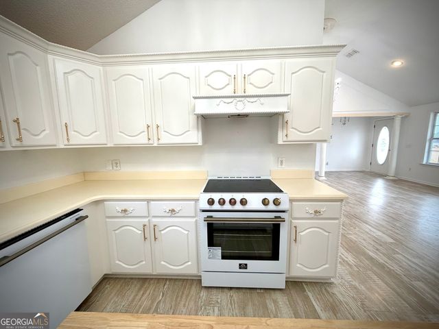 420 Us Highway 319 S, Wrightsville, GA 31096