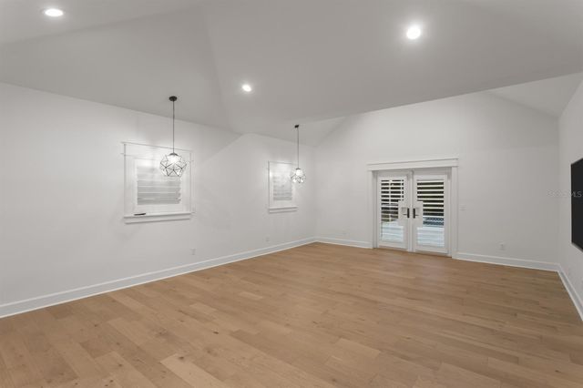 4415 W CLEAR AVENUE, Tampa, FL 33629