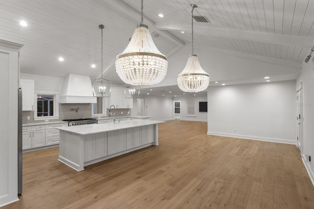 4415 W CLEAR AVENUE, Tampa, FL 33629