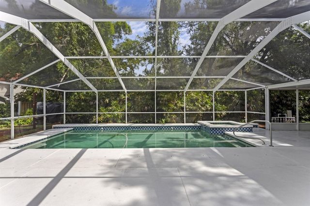4415 W CLEAR AVENUE, Tampa, FL 33629
