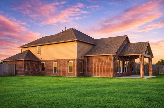 8606 Morning Dove Lane, Baytown, TX 77521