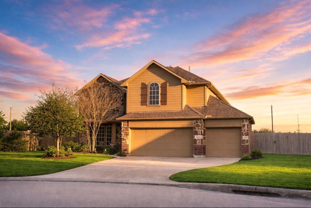 8606 Morning Dove Lane, Baytown, TX 77521