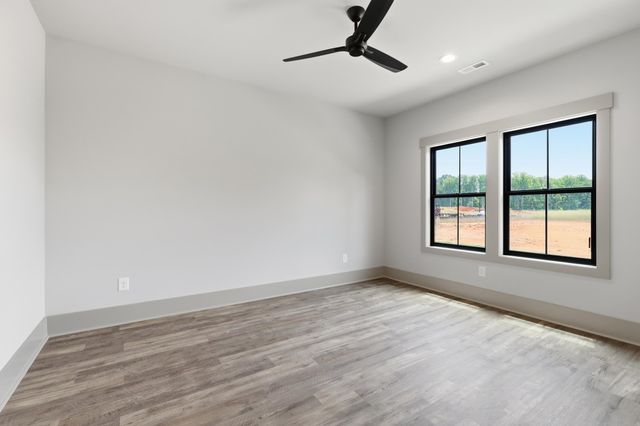 4088 Hollybank Drive, Spartanburg, SC 29303