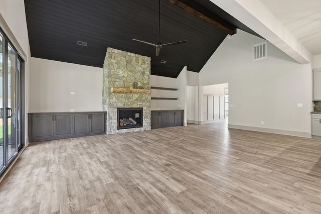 4088 Hollybank Drive, Spartanburg, SC 29303