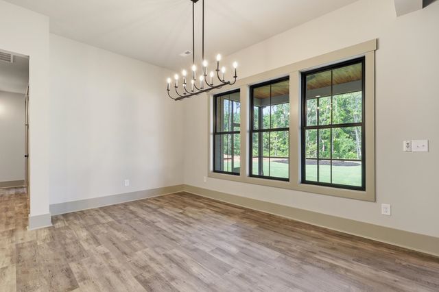 4088 Hollybank Drive, Spartanburg, SC 29303