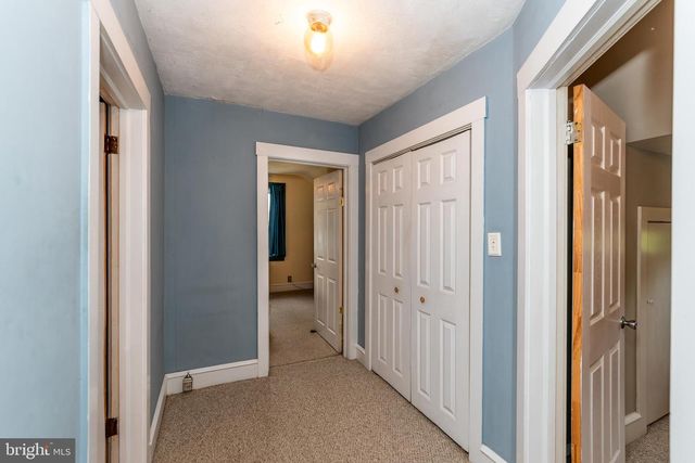 76 BROAD ST, Elmer, NJ 08318