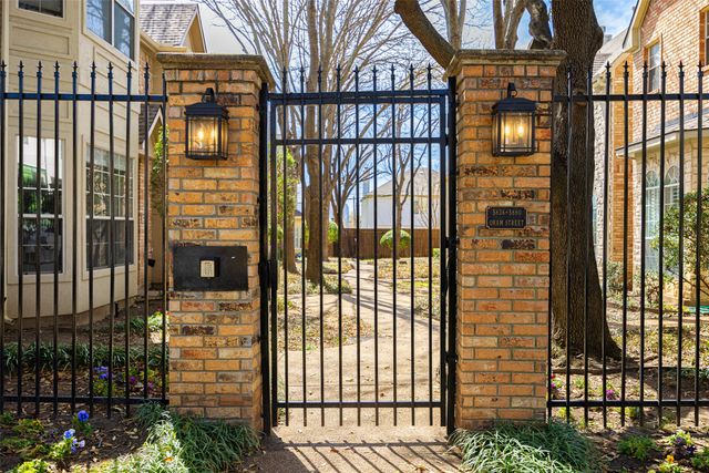 5856 Oram Street, Dallas, TX 75206