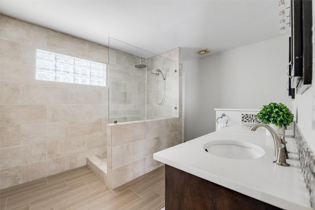 5856 Oram Street, Dallas, TX 75206