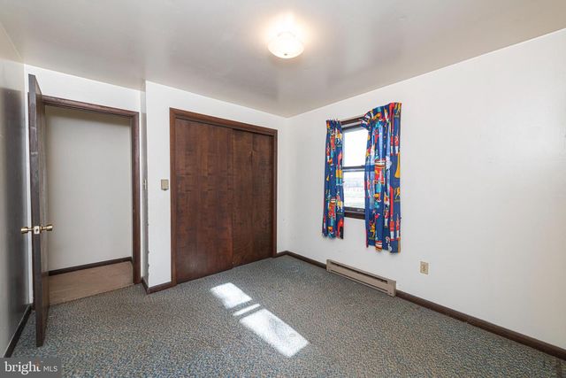 934 ORCHARD RD, Willow Street, PA 17584