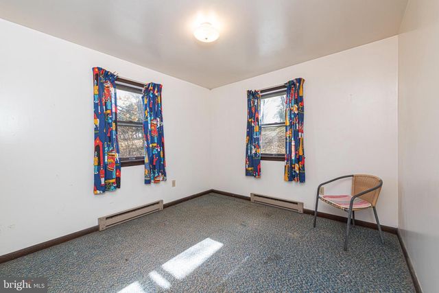 934 ORCHARD RD, Willow Street, PA 17584