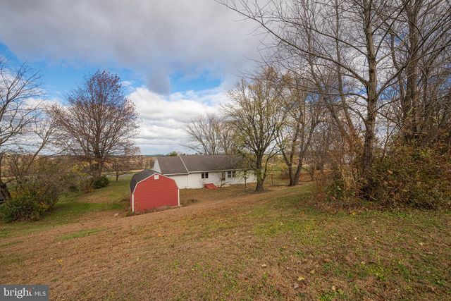 934 ORCHARD RD, Willow Street, PA 17584