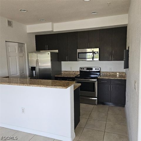 13170 Bella Casa CIR 293, Fort Myers, FL 33966