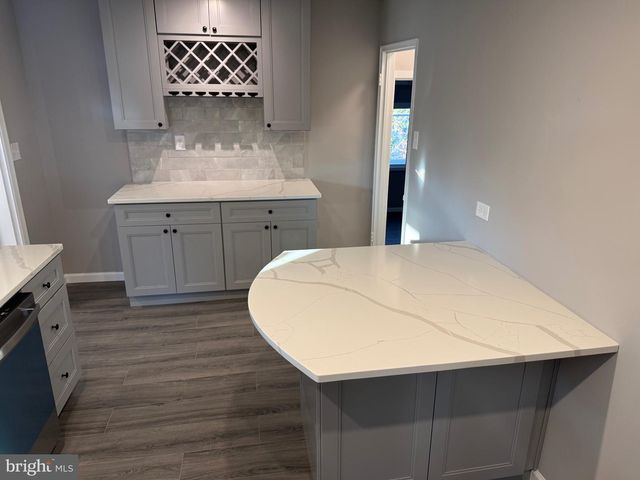 10 HOMEWOOD RD, Wilmington, DE 19803