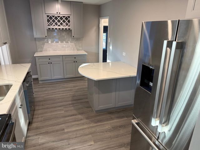 10 HOMEWOOD RD, Wilmington, DE 19803