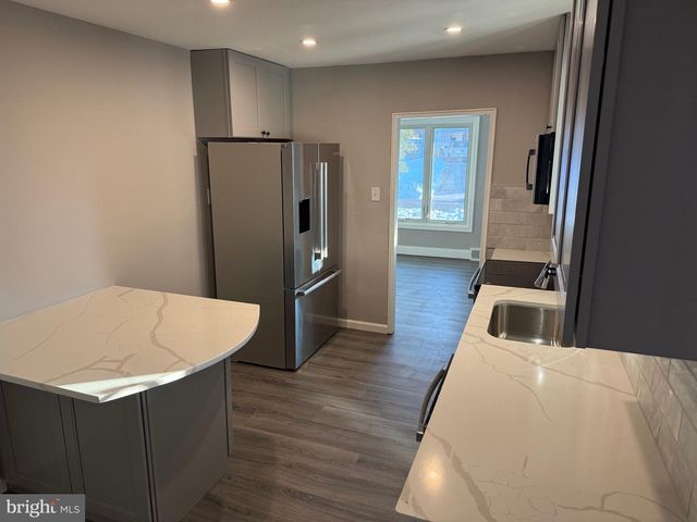 10 HOMEWOOD RD, Wilmington, DE 19803