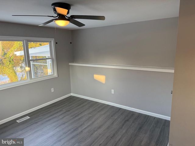 10 HOMEWOOD RD, Wilmington, DE 19803