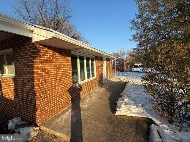 10 HOMEWOOD RD, Wilmington, DE 19803