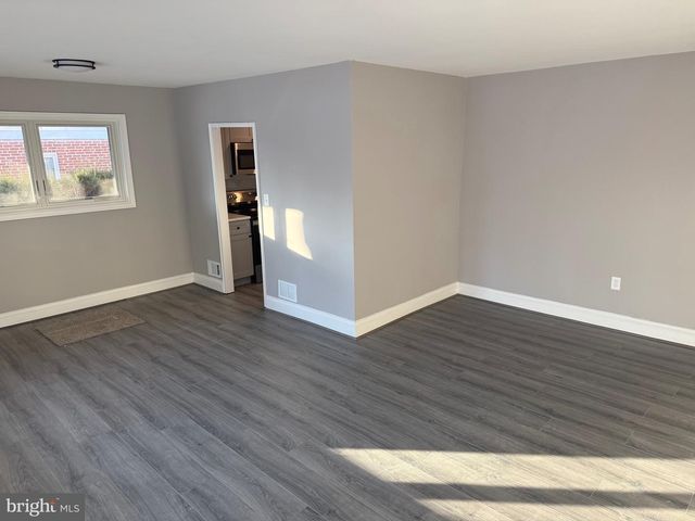 10 HOMEWOOD RD, Wilmington, DE 19803